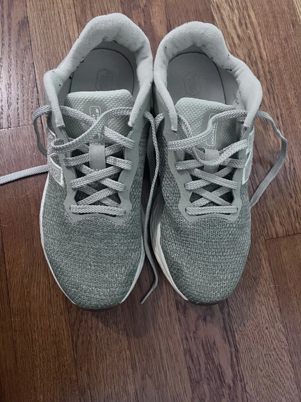 New Balance Fresh Foam Arishi Light Sage Green Running Shoes Women's Size 10